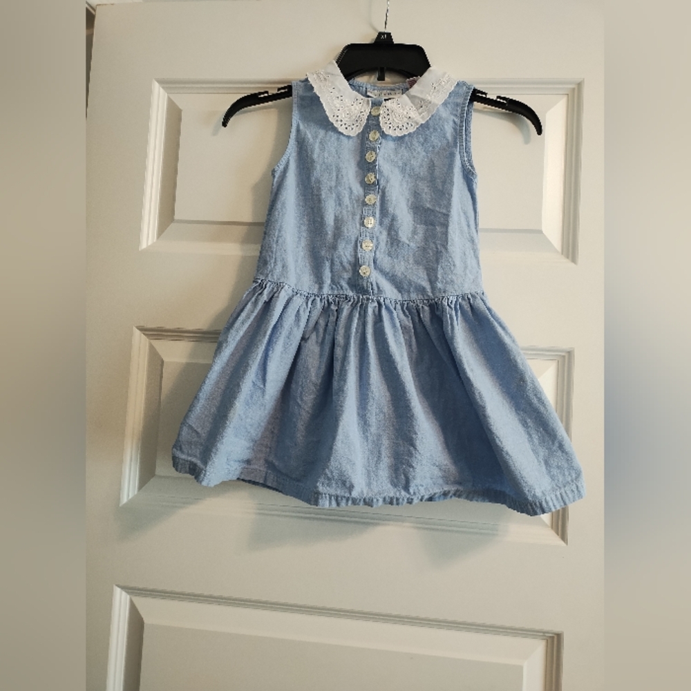 Vintage Blue Sleeveless Dress with Lace Collar
